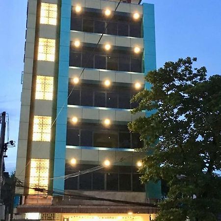 יאנגון Pleasure View Hotel מראה חיצוני תמונה
