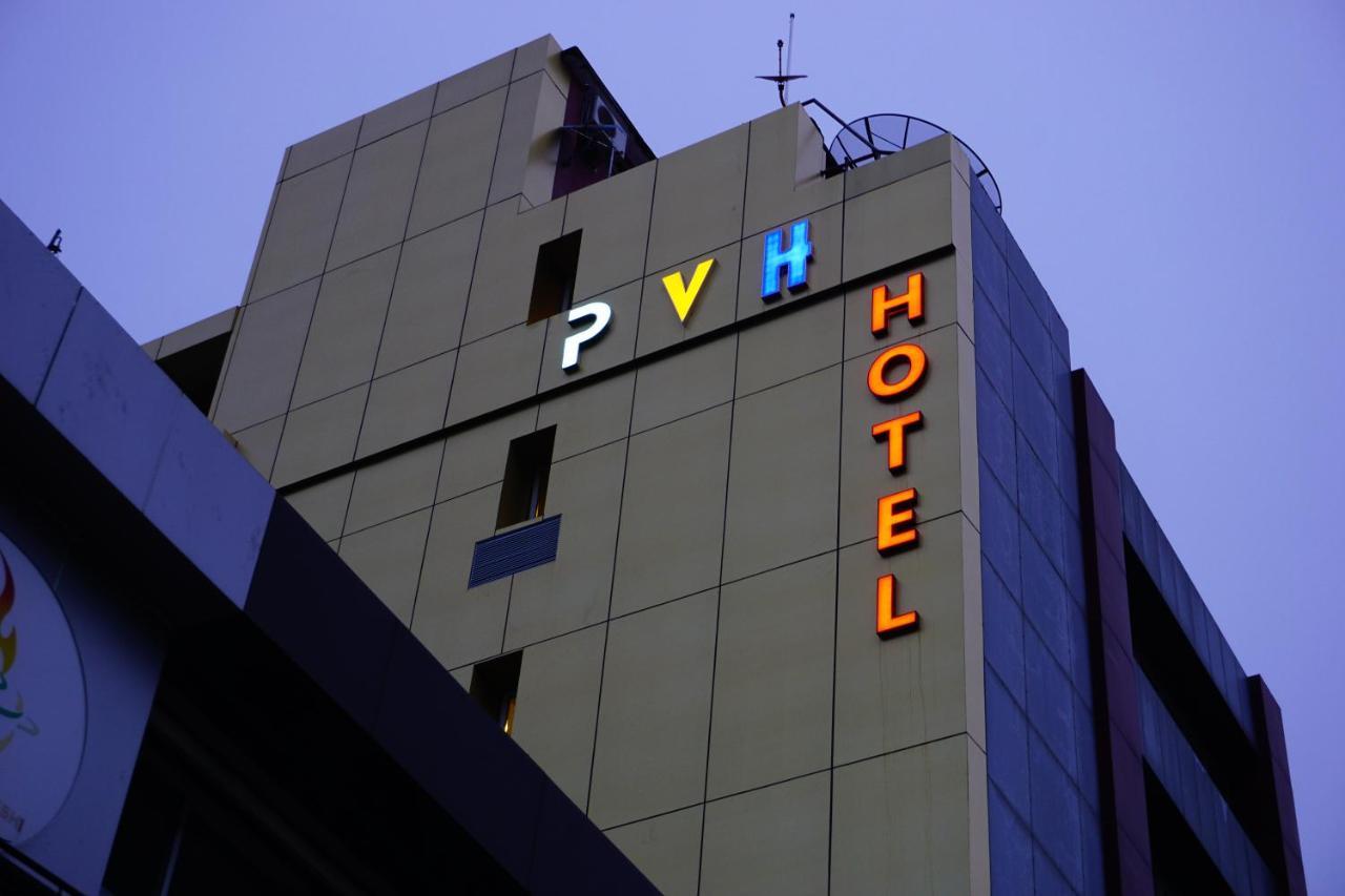יאנגון Pleasure View Hotel מראה חיצוני תמונה