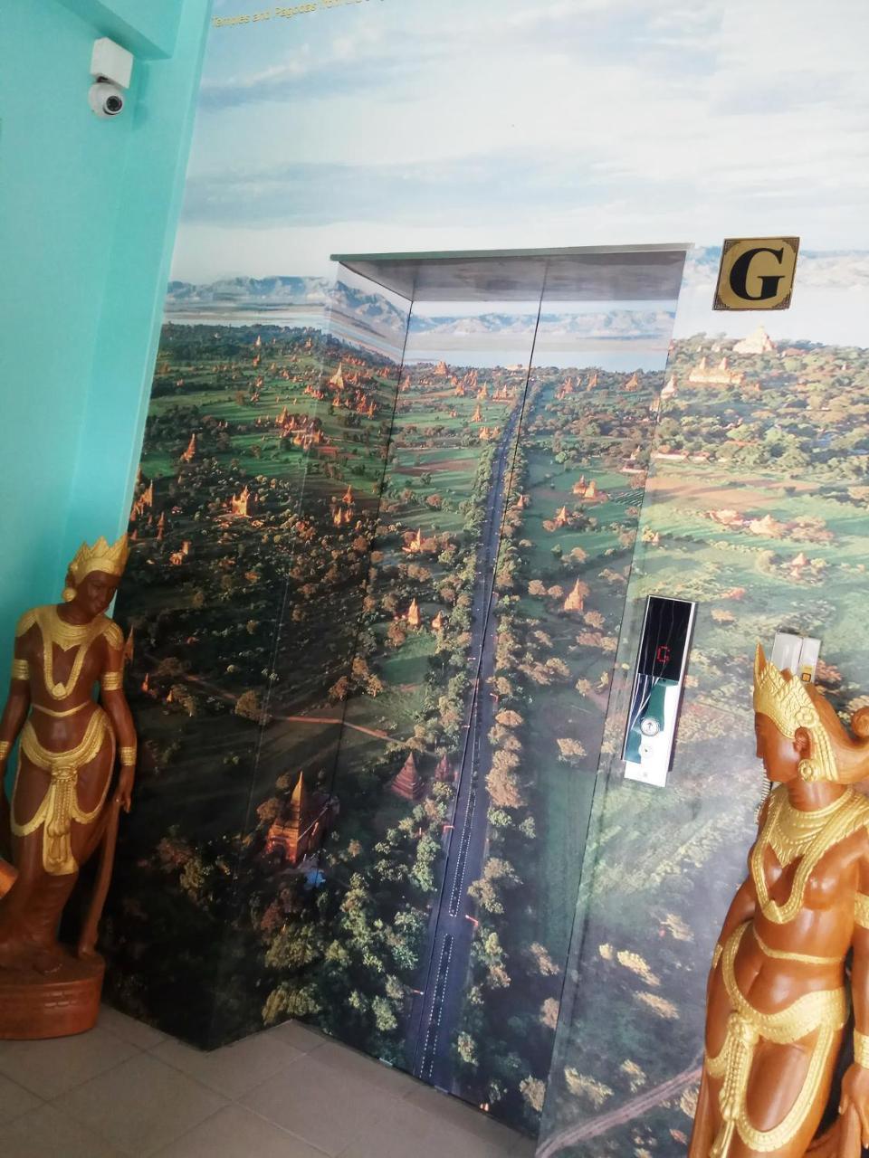 יאנגון Pleasure View Hotel מראה חיצוני תמונה